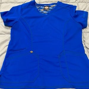 Dickies scrub set size M